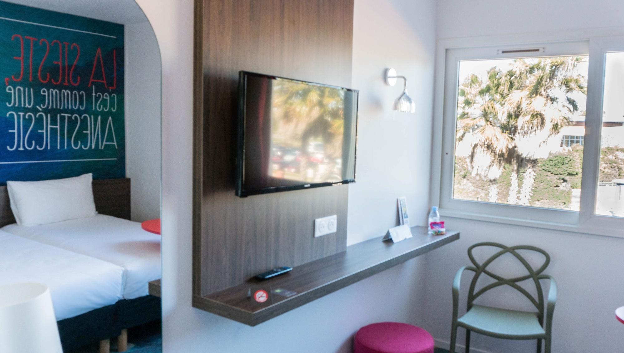 Ibis Styles Perpignan Canet En Roussillon Exterior foto