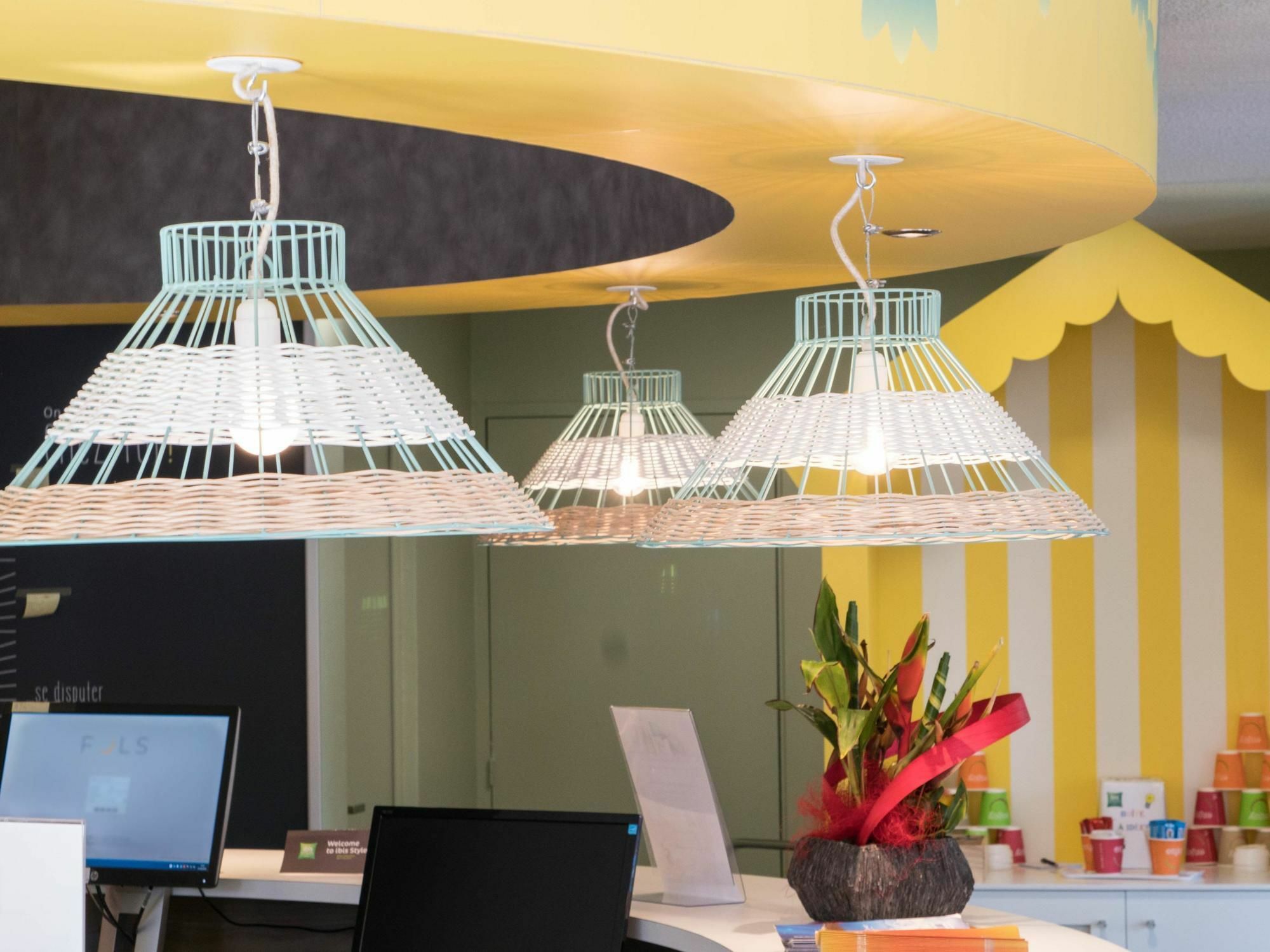 Ibis Styles Perpignan Canet En Roussillon Exterior foto